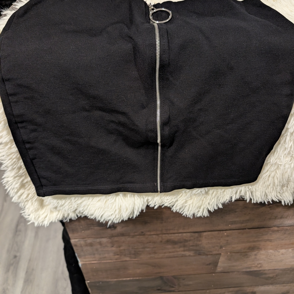 Windsor Black Mini Skirt with Silver Zipper